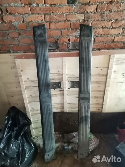 Подножки пороги на toyota highlander