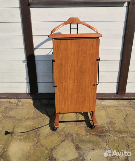 Электрический пресс для брюк, гладильная доска