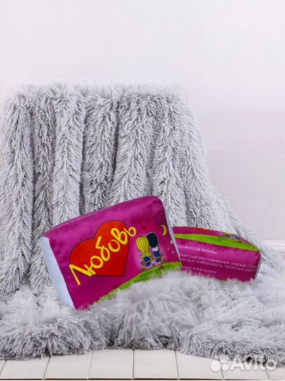 Декоративные подушки подарок на 14 февраля