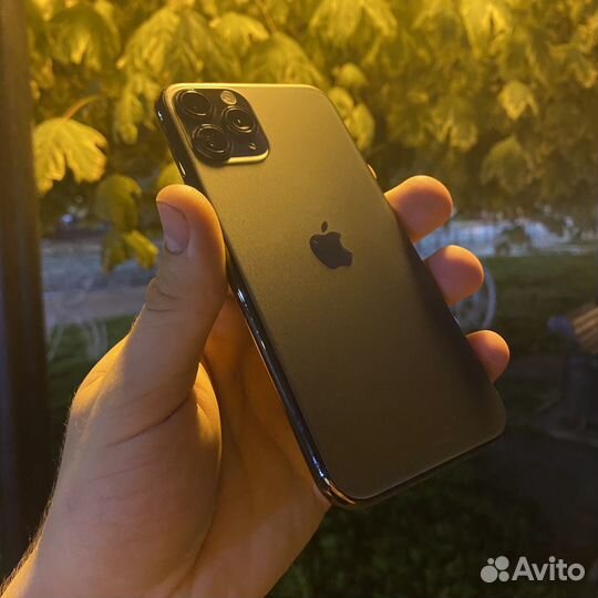 iPhone 11 Pro, 256 ГБ