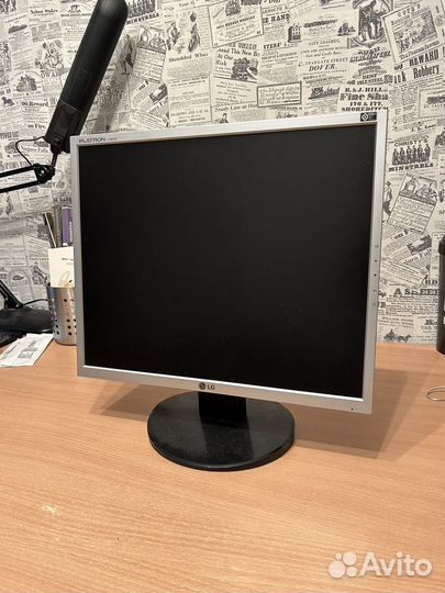 Монитор LG flatron