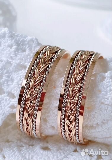 Золотые обручальные кольца