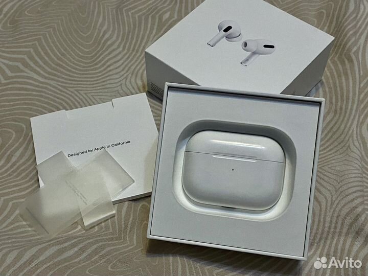 Apple AirPods Pro (оригинал)
