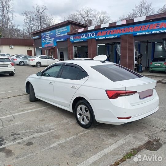 Skoda Octavia 1.4 AT, 2021, 205 000 км
