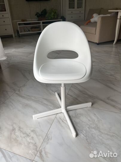 Стул для школьника IKEA