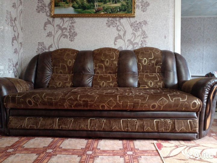 Диван с креслами