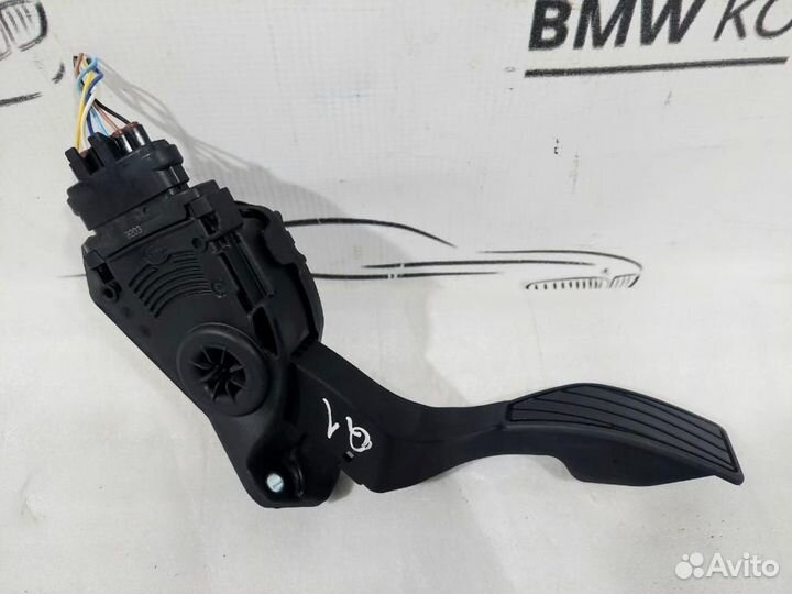 Педаль газа электорнная Suzuki SX4 2013 Suzuki SX4