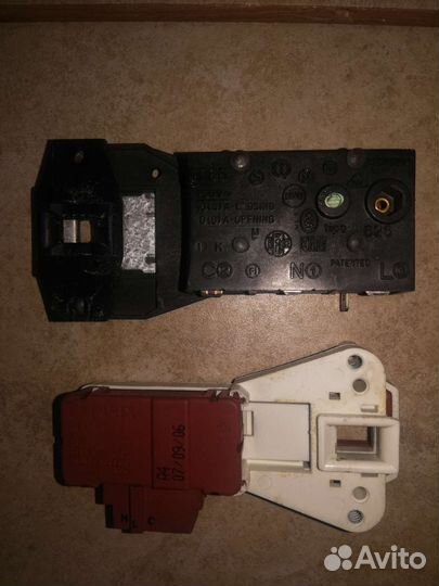 Устройство блокировки люка от стиральной машины