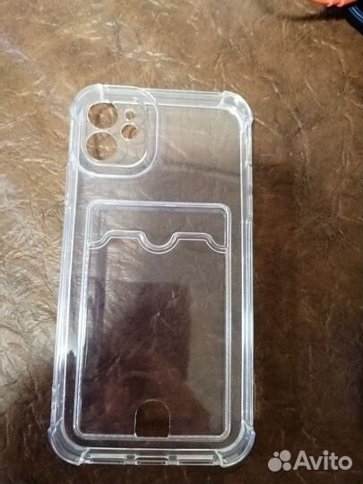 Чехол на iPhone 11