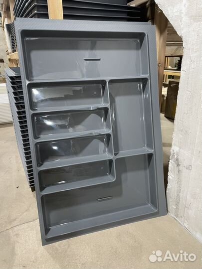 Лоток для столовых приборов