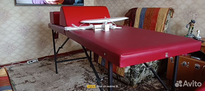 Анатомическая кушетка для наращивания ресниц