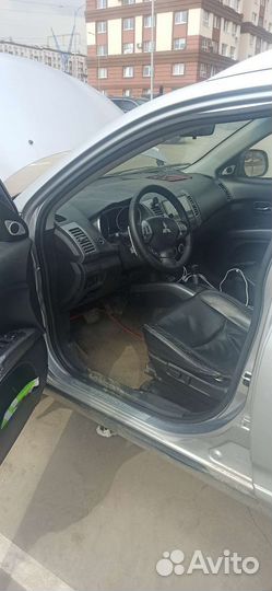 Mitsubishi Outlander 3.0 AT, 2007, 295 161 км