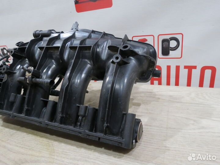 Коллектор впускной Audi Q3