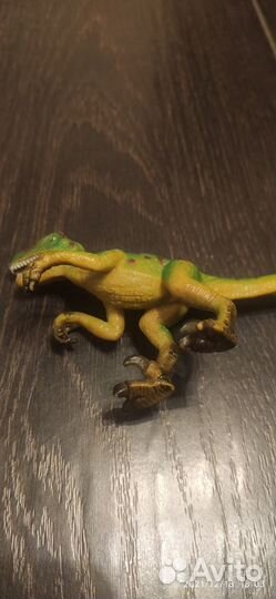 Дракон велоцираптор Schleich