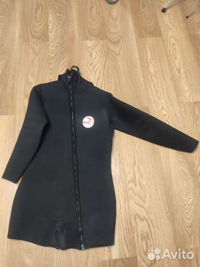 Костюм для плавания