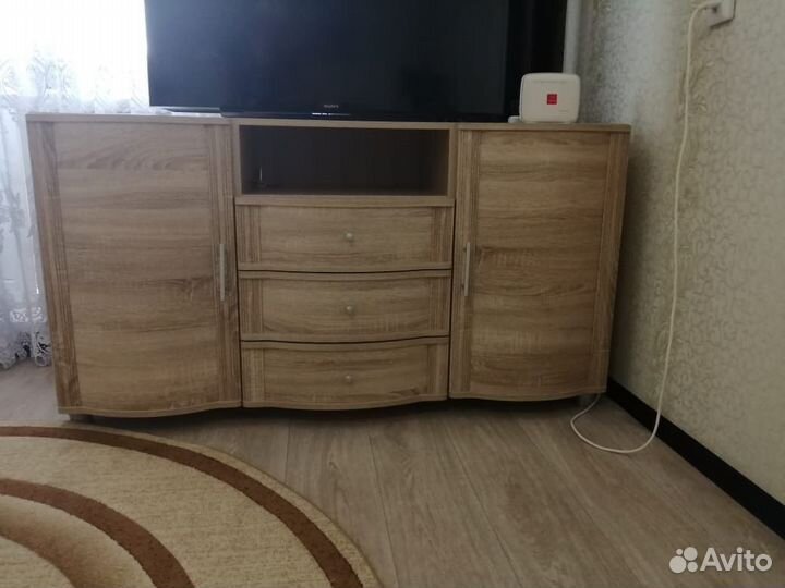 Тумба под телевизор