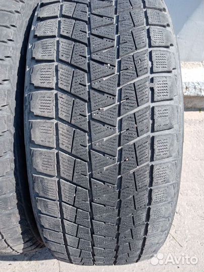 Bridgestone Blizzak DM-V1 235/55 R18 100R