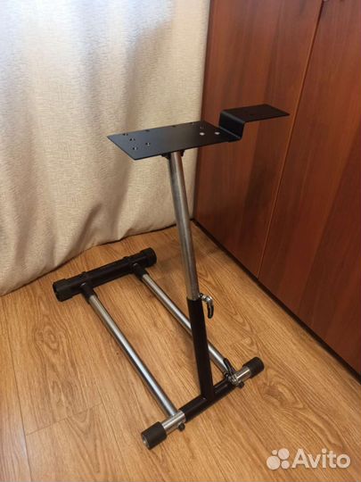 Стойка Wheel Stand Pro