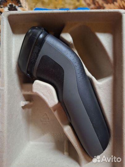 Электробритва philips