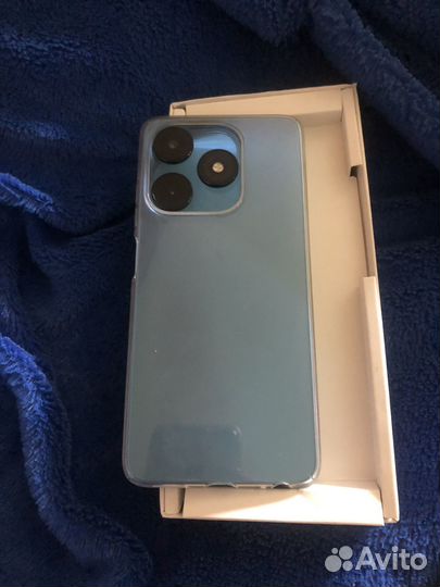 TECNO Spark 10, 8/128 ГБ