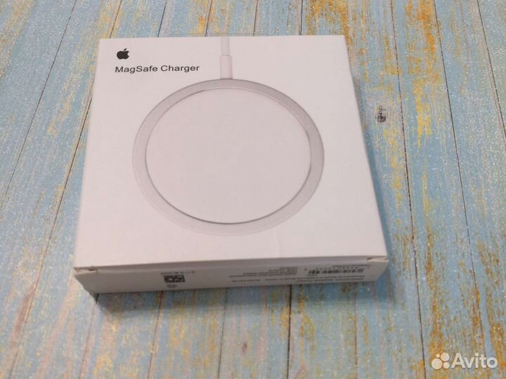 Беспроводное зарядное устройство