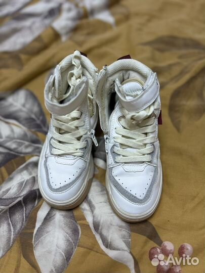 Кроссовки 29р р zara