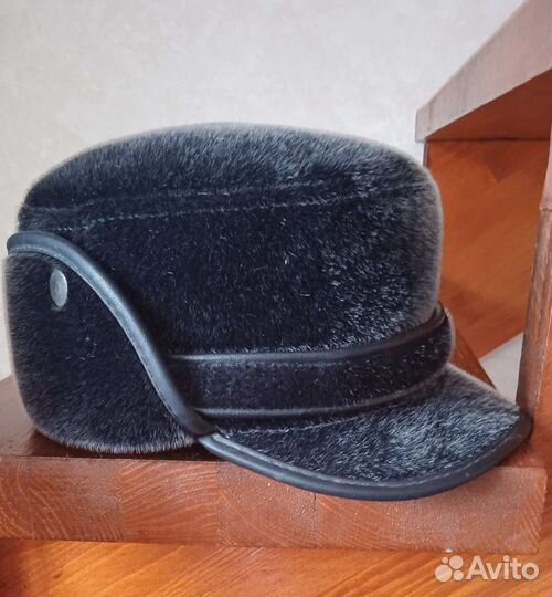 Меховая мужская кепка 58