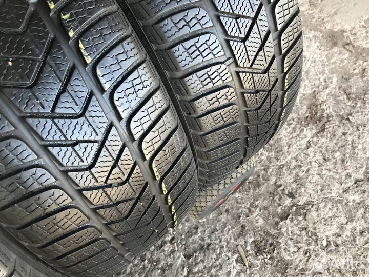 Pirelli Winter Sottozero 3 245/40 R18