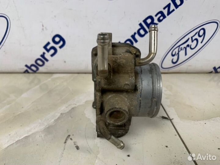 Дроссельная заслонка Toyota Avensis T250 2.0