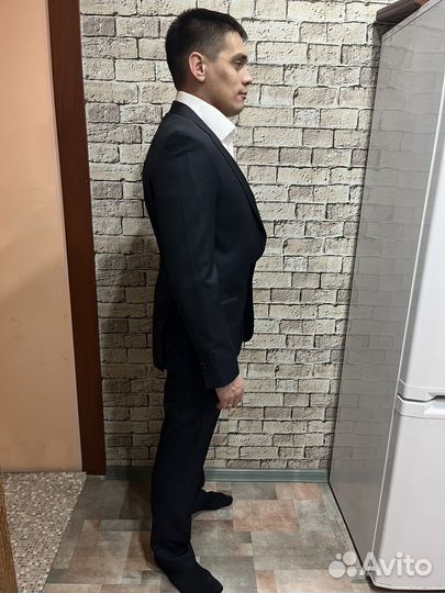 Мужской классический костюм 46 48