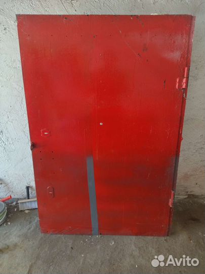 Дверь металлическая