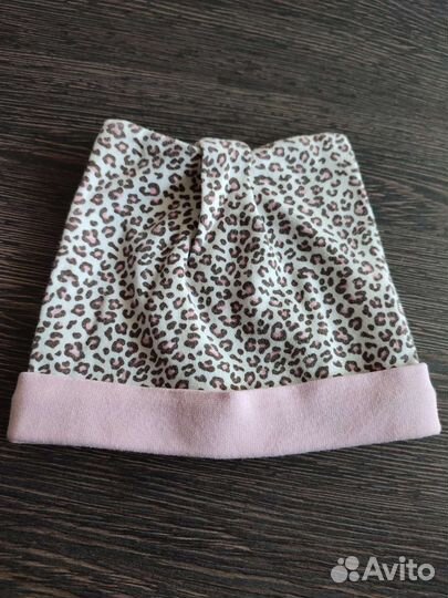 Детские вещи пакетом шапки на девочку 7 штук