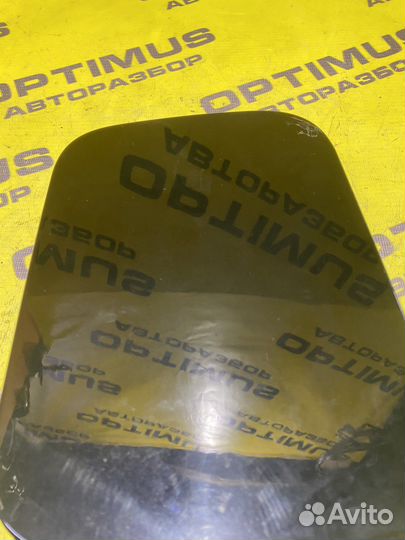 Лючок бензобака Toyota Voxy