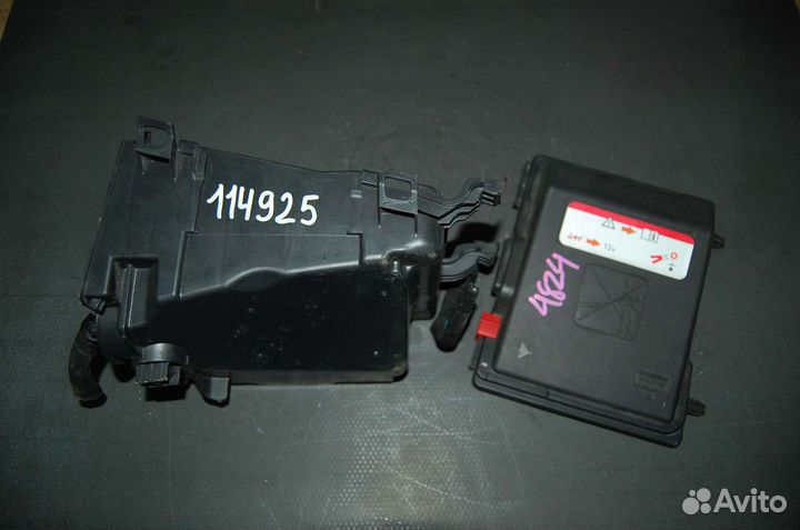 Блок предохранителей