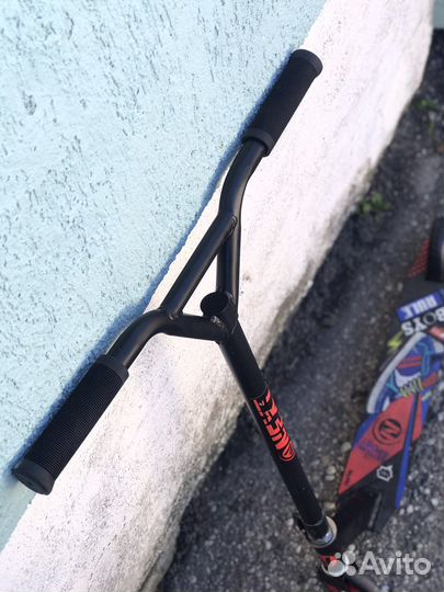 Трюковой самокат