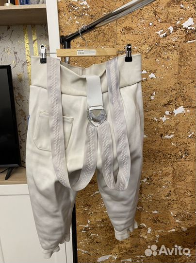 Фехтовальный костюм