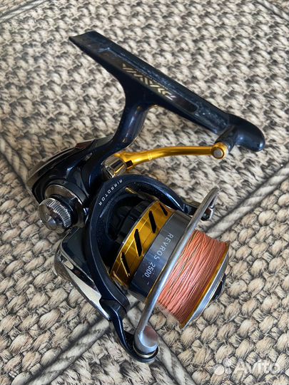 Катушка Daiwa 15 Revros 2500