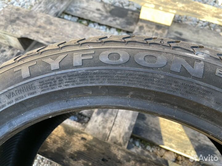 Tyfoon Successor 5 245/40 R18