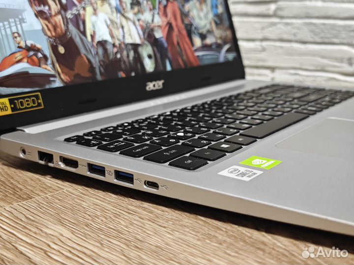 Игровой ноутбук Acer core i3-10 поколения, 8Gb/SSD