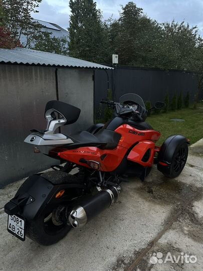 Трицикл BRP CAN-AM RD S