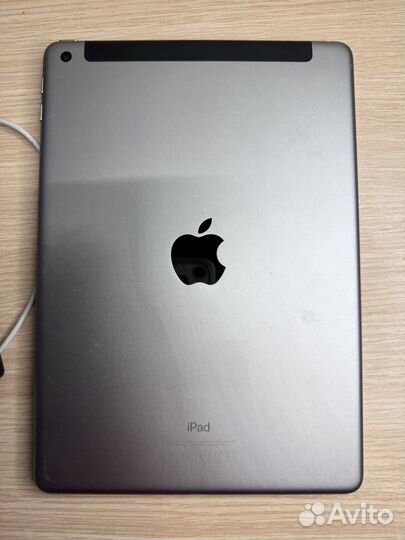 iPad 5 128Gb wifi+sim акк.83%