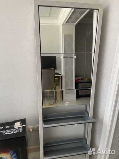 Новая Заводская Обувница с зеркальными ящиками