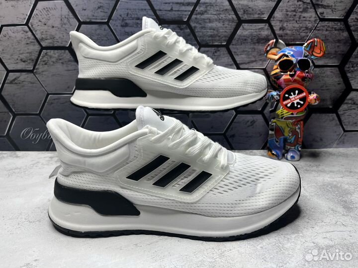 Кроссовки Adidas supernova бел