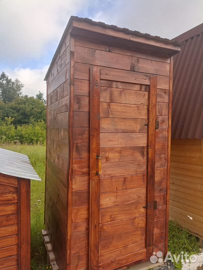 Дачный туалет деревянный