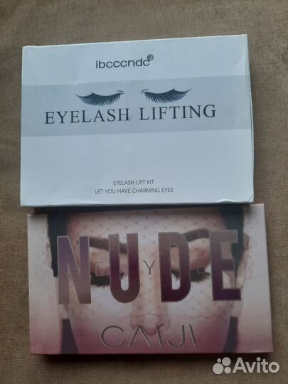 Палетка теней Nude Caiji 18 цв. + ср-во для ресниц