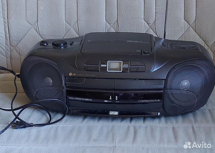 Магнитола с проигрывателем компакт-дисков CD-580