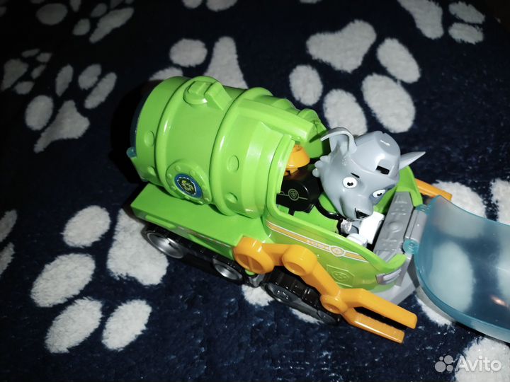 Щенячий патруль Рокки