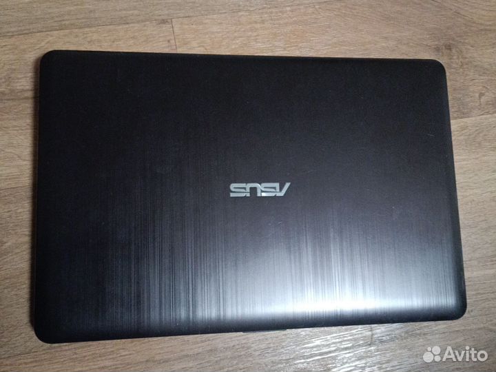 Ноутбук asus