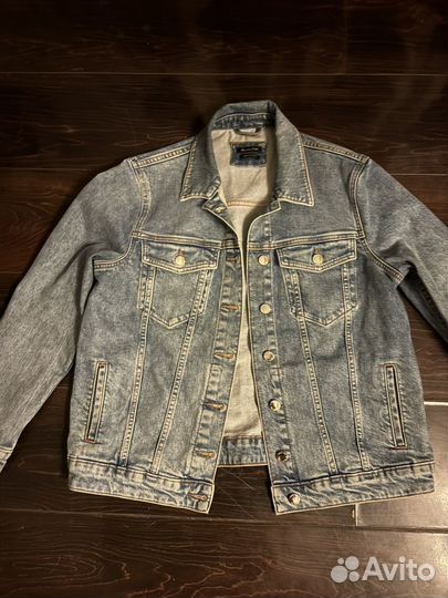 Джинсовая куртка massimo dutti
