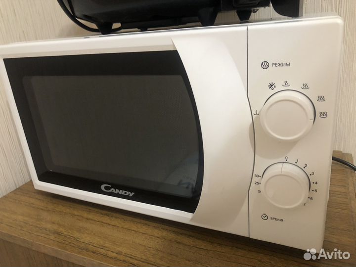 Микроволновая печь Candy
